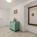 Adeona * רייקה