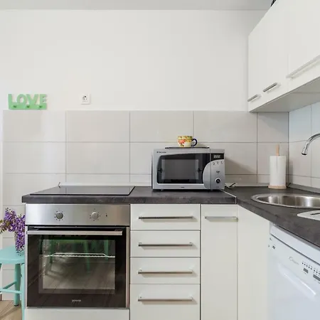Apartman Adeona