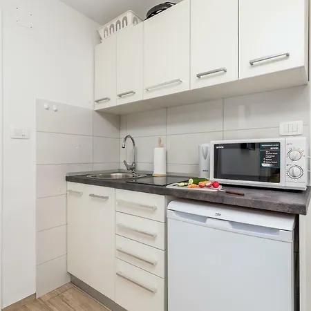 Apartamento Adeona *